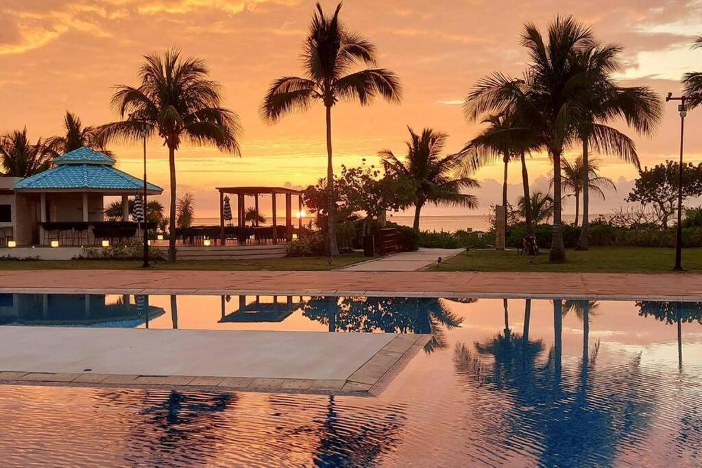Mareazul Beachfront Apartment 2Br Private Pool Casa Ancora プレヤデルカーメン エクステリア 写真